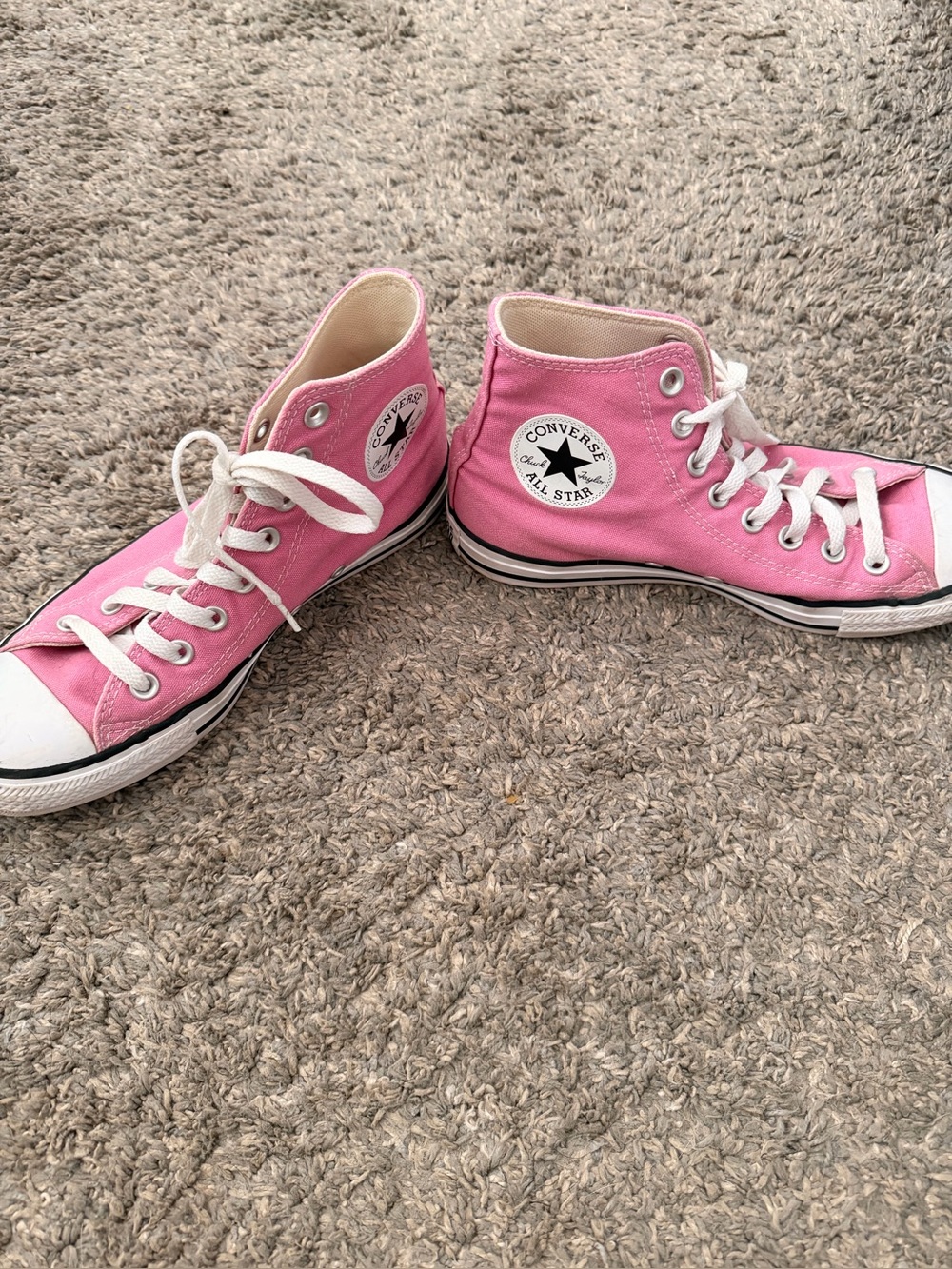 CONVERSE CHUCK TAYLOR HIGH TOPS 8.5 - Picture 2 of 3